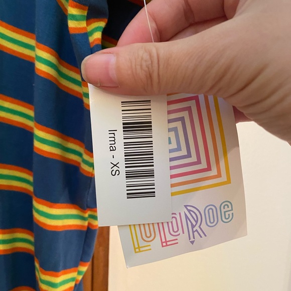 Lularoe Irma tunic - Picture 3 of 4